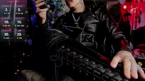   online show from December 17, 1:11 am