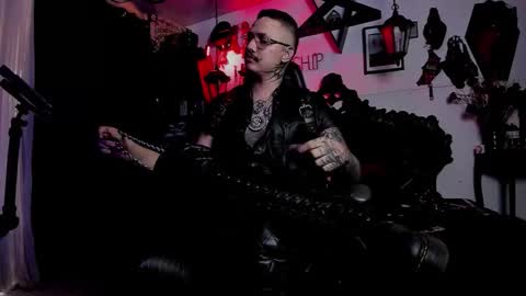 Snapshot of allanhurtss chatting on January 9, 6:21 pm online show from January 9, 6:21 pm