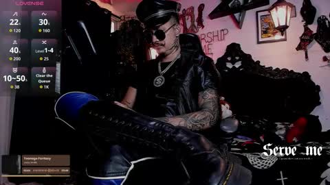   online show from March 25, 5:19 pm