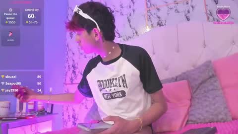 Allen online show from March 8, 10:11 am