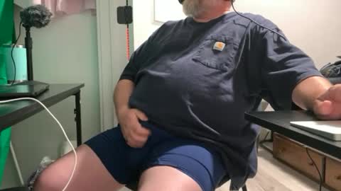 Allergictolove online show from September 20, 12:33 am