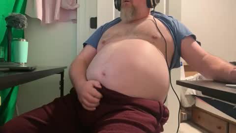 Allergictolove online show from January 8, 2:52 pm