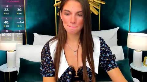 Lexi online show from October 15, 5:29 am