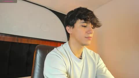 Allex online show from February 26, 8:52 pm