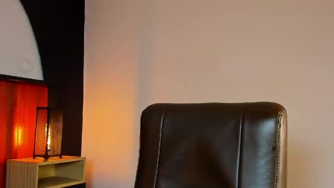 Allex online show from April 15, 6:48 pm