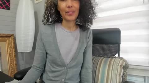 wishlist on bio online show from February 12, 7:24 pm