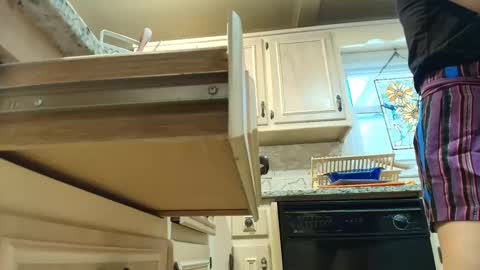 wishlist on bio online show from September 28, 6:24 pm