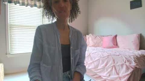 wishlist on bio online show from March 15, 8:26 pm