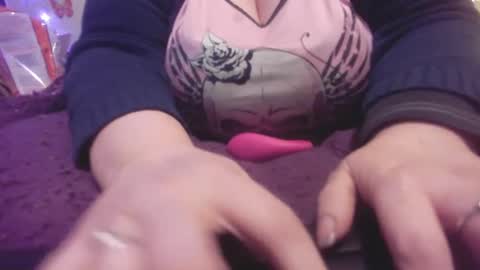 Snapshot of alli_kat78 chatting on December 4, 9:51 am Alli Kat online show from December 4, 9:51 am