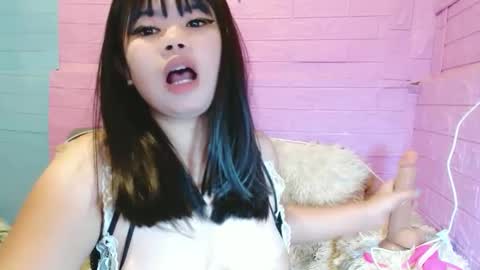 Snapshot of allianahpetit chatting on February 4, 10:54 am allianahpetit online show from February 4, 10:54 am