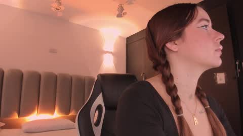 Snapshot of allicelover chatting on January 7, 11:34 am ALLICE online show from January 7, 11:34 am