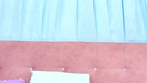 Allicia online show from December 1, 7:19 pm