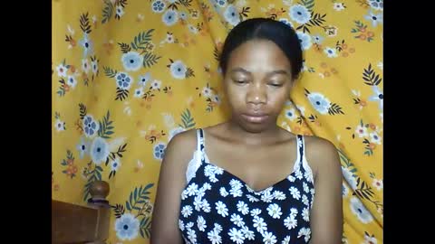 alliciax632770q online show from April 13, 2:17 am