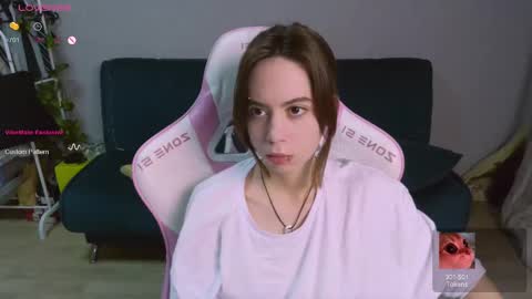 alice online show from December 2, 11:40 pm