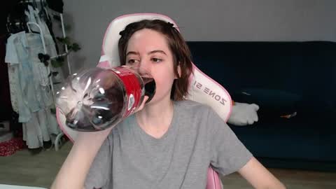 alice online show from April 9, 12:21 am