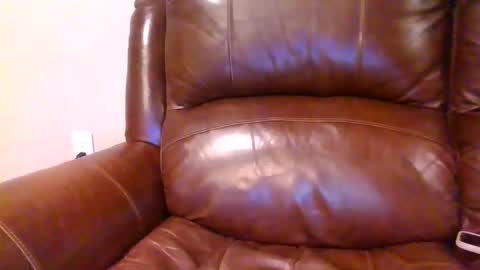 alliebearx online show from January 19, 3:05 pm