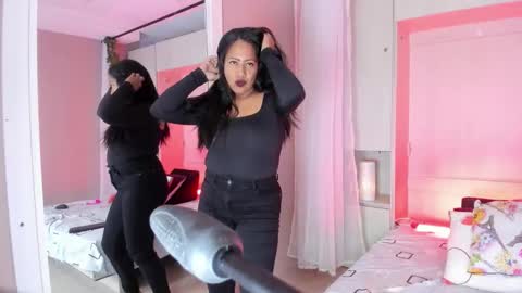 ALISON   online show from March 25, 7:42 pm