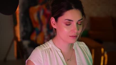 Allie online show from March 13, 2:12 pm