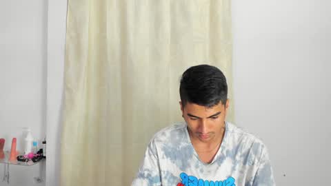 Snapshot of allisonjustingb chatting on January 9, 3:26 am AllisonJustin online show from January 9, 3:26 am