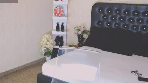Deea online show from May 27, 1:08 pm