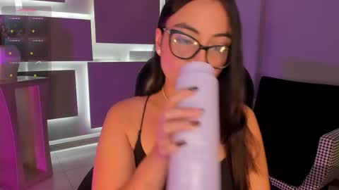 Allison Rogers online show from October 23, 2:11 am