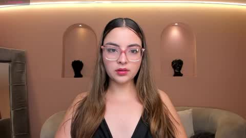 Snapshot of allisonrogersx chatting on June 2, 11:56 am Allison Rogers online show from June 2, 11:56 am