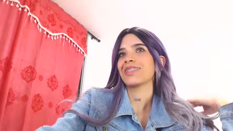 Salome  online show from February 17, 6:09 am