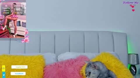 AllisonSweetie online show from February 7, 9:05 am