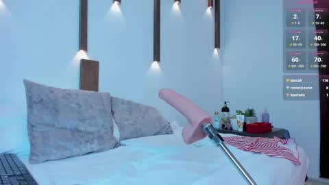 A L L I S S online show from March 11, 7:15 am