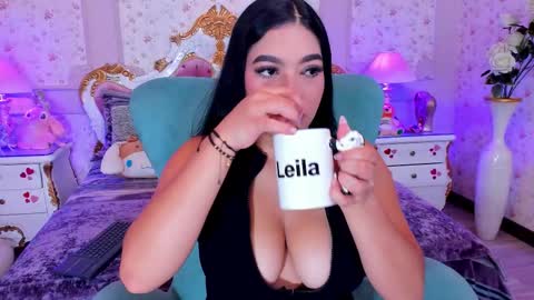 Snapshot of allissonjames chatting on October 18, 11:00 am Allisson online show from October 18, 11:00 am