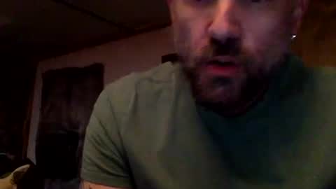 Snapshot of allitrunnin chatting on March 13, 5:14 am allitrunnin online show from March 13, 5:14 am