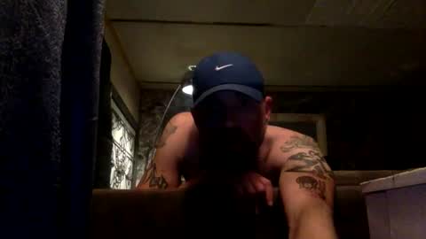 Snapshot of allitrunnin chatting on March 24, 5:56 am allitrunnin online show from March 24, 5:56 am