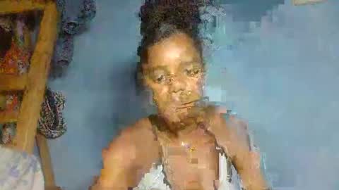 Snapshot of allizida01 chatting on November 16, 3:28 pm allizida01 online show from November 16, 3:28 pm