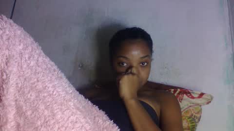 Snapshot of allizida01 chatting on May 21, 11:50 am allizida01 online show from May 21, 11:50 am