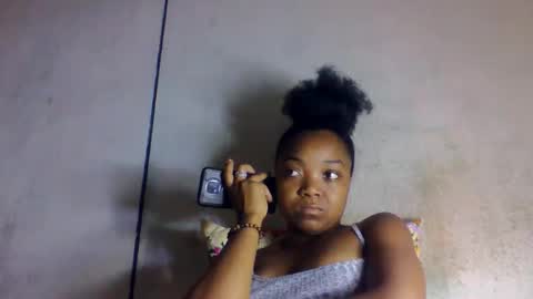 Snapshot of allizida01 chatting on May 26, 3:08 pm allizida01 online show from May 26, 3:08 pm