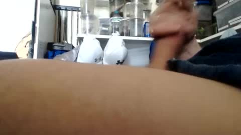 Snapshot of allwolf0323 chatting on January 7, 10:12 pm allwolf0323 online show from January 7, 10:12 pm