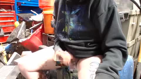 allwolf0323 online show from March 16, 7:45 am