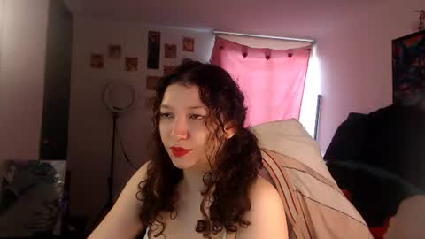 Snapshot of ally_donfort chatting on July 11, 3:59 pm Ally online show from July 11, 3:59 pm