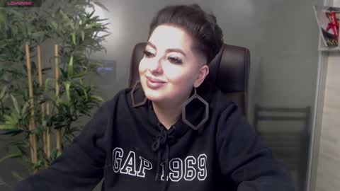         online show from January 27, 11:54 pm