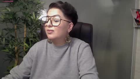         online show from February 10, 12:52 am