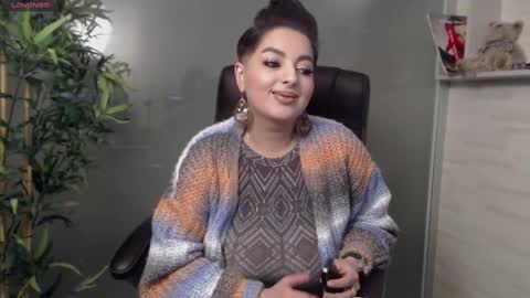         online show from February 20, 9:31 pm