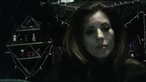 allymoon1369 online show from May 20, 11:27 am