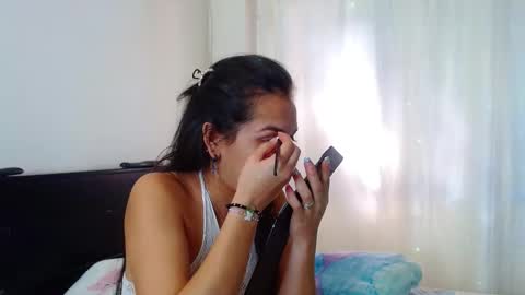 Snapshot of allyson_collins_ chatting on March 11, 7:25 pm Allyson collins online show from March 11, 7:25 pm