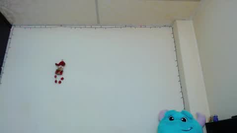 Snapshot of allyson_collins_ chatting on January 8, 8:11 pm Allyson collins online show from January 8, 8:11 pm