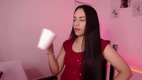 Snapshot of allyvega chatting on January 15, 9:18 pm Ally online show from January 15, 9:18 pm