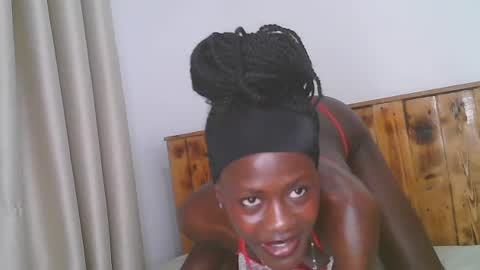 Snapshot of alma_feliz chatting on June 17, 2:58 am alma online show from June 17, 2:58 am