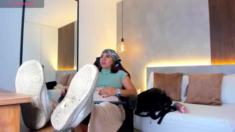 ALMA FENIX  online show from October 25, 12:23 pm