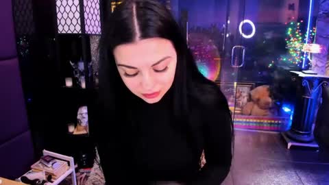 Snapshot of alma_pearl chatting on April 17, 5:54 am Alma online show from April 17, 5:54 am