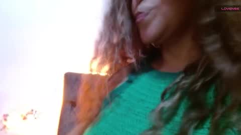 Snapshot of alma_sexyy chatting on March 28, 1:38 am Alma online show from March 28, 1:38 am