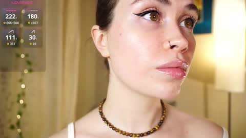 Snapshot of alma_yammy chatting on February 20, 5:02 pm Alma online show from February 20, 5:02 pm